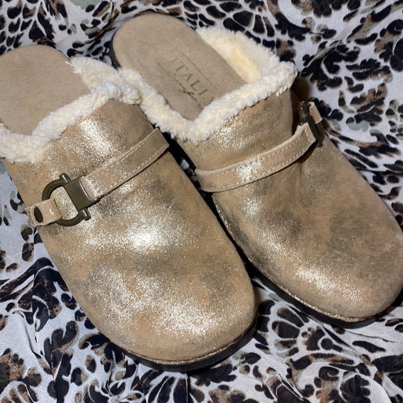 Italian clogs size 8 (I think). Gold. Worn once or twice with socks. - Picture 4 of 7
